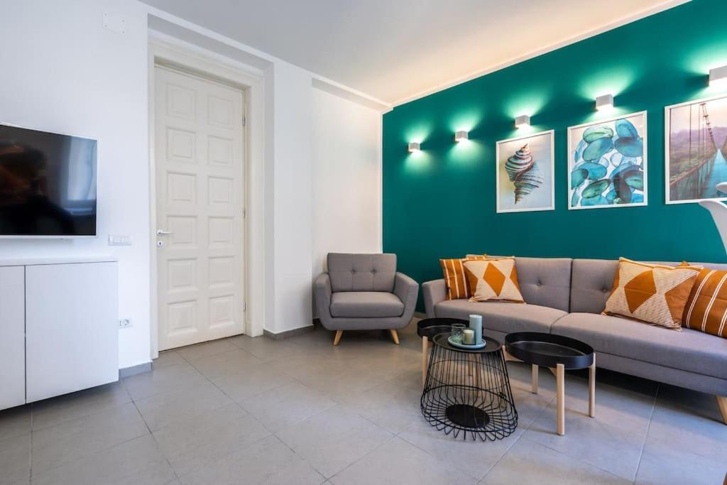 Holiday Vibe - 2R Apartment In Piata Romana 布加勒斯特 外观 照片