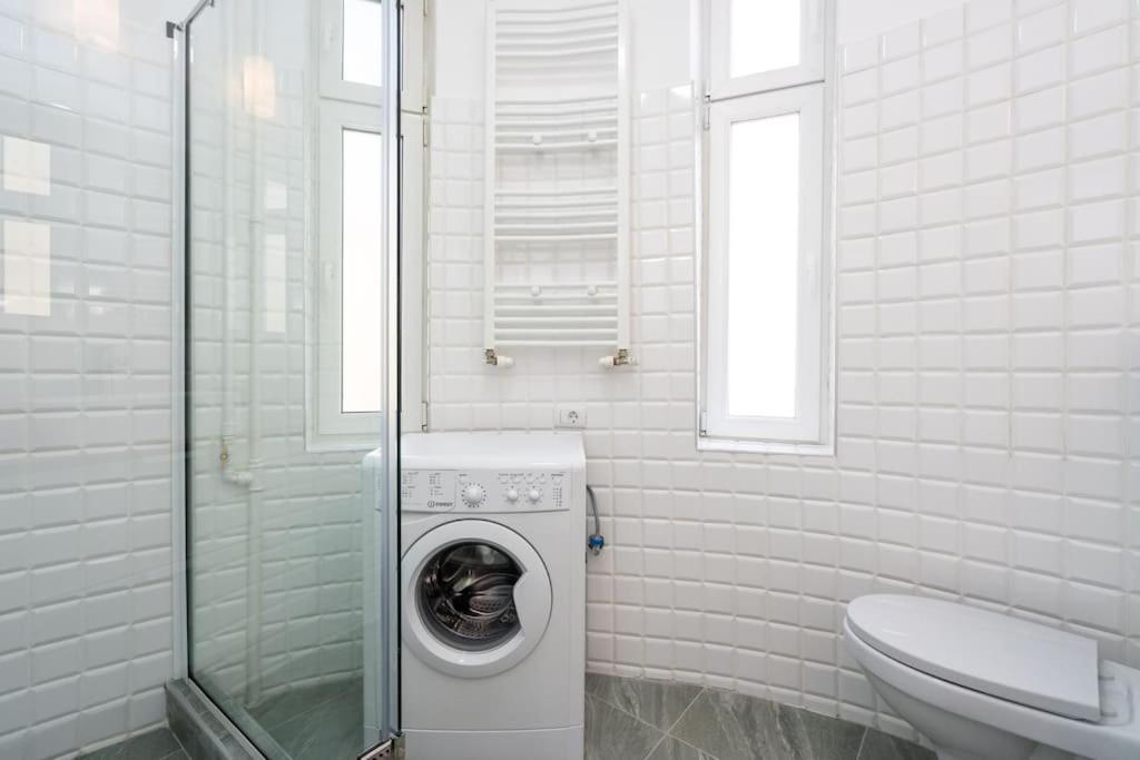 Holiday Vibe - 2R Apartment In Piata Romana 布加勒斯特 外观 照片